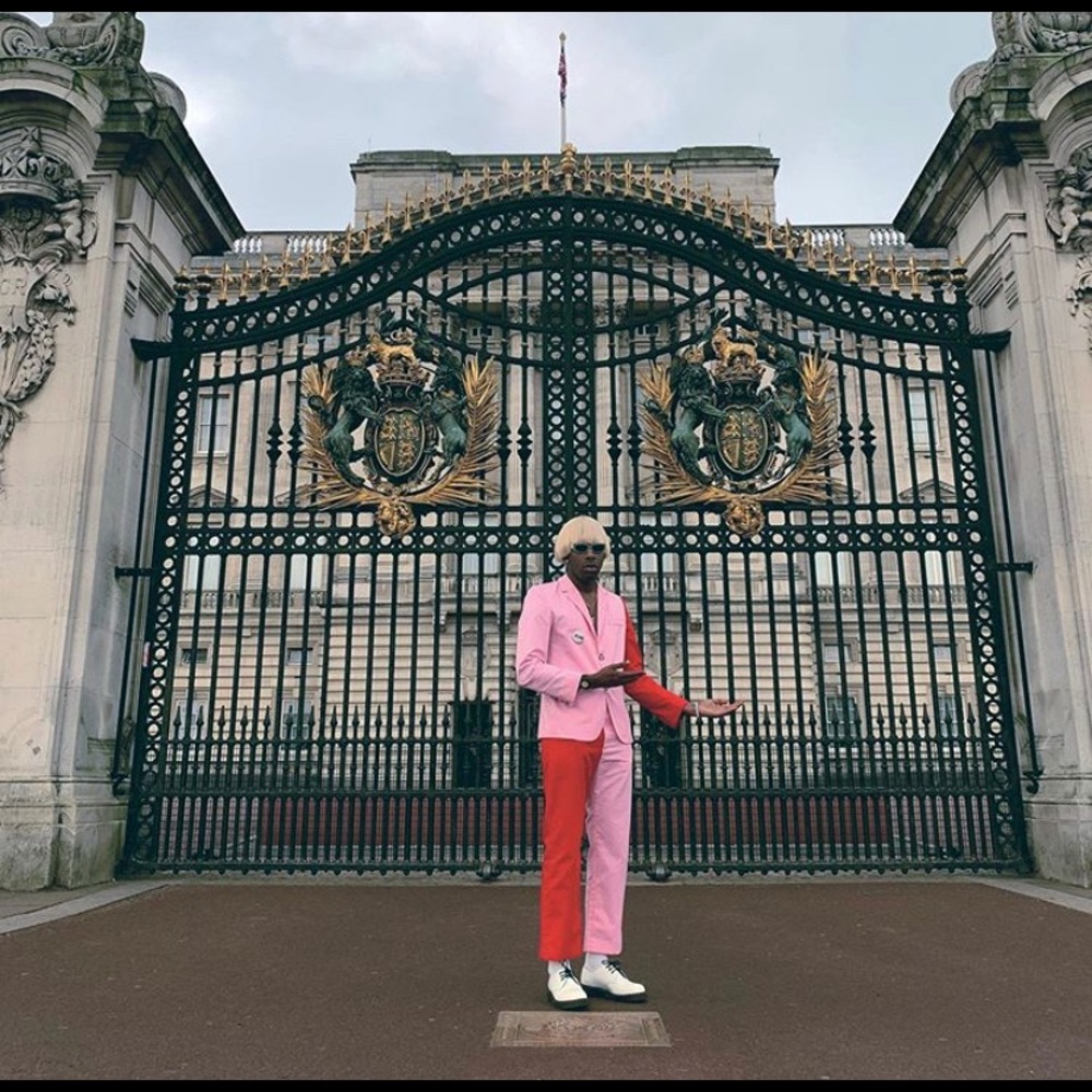 Meet your Posher, Maya